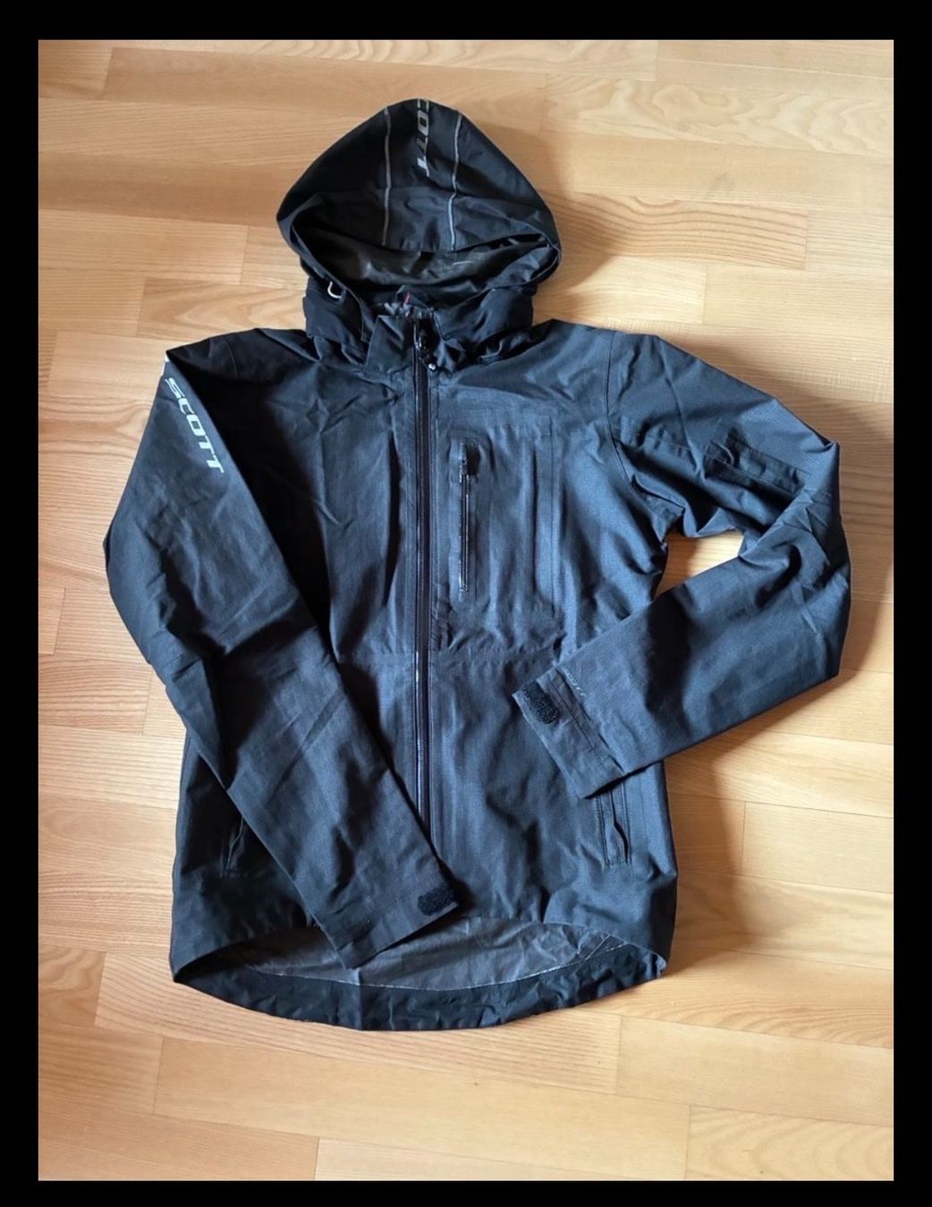 Scott Giacche: Scott Jacke Gore Tex Paclite M gebraucht – Usato da Baar venduto da leszek_wo