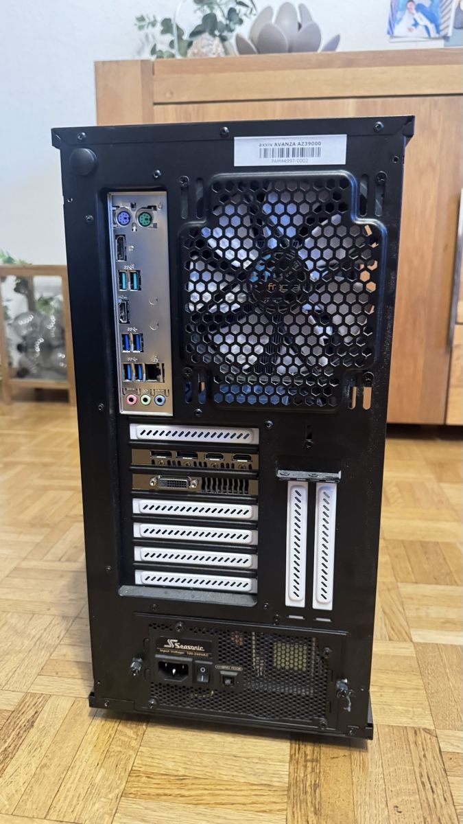 Intel PCs: Ordinateur de Bureau  – Gebraucht aus Grand-Lancy von dan_pt5p 1
