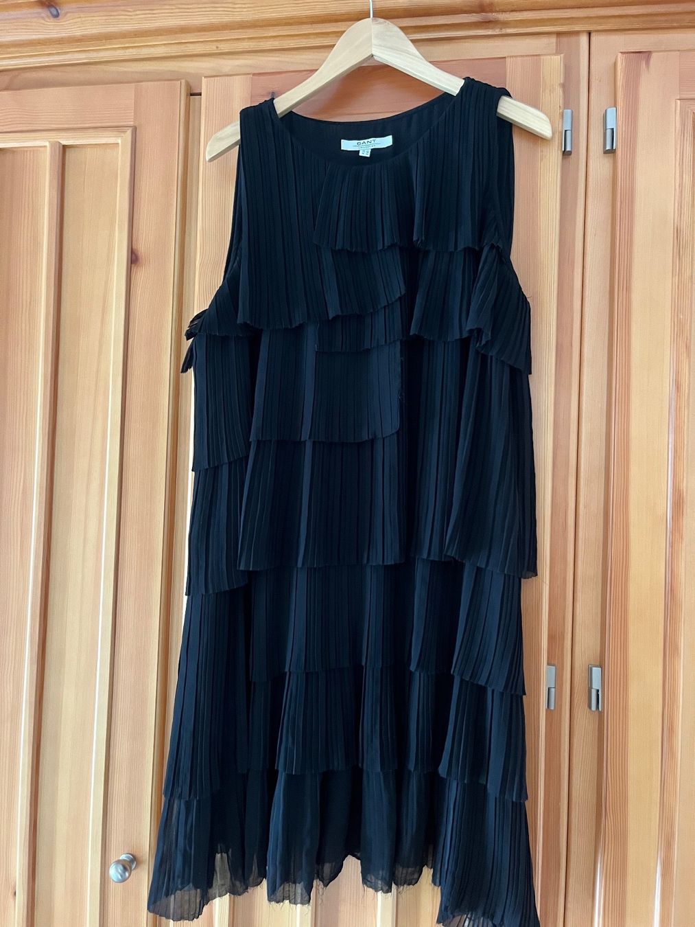 Gant Vestiti: GANT KLEID 44 – Usato da Saanen venduto da SoniaMichaela 4