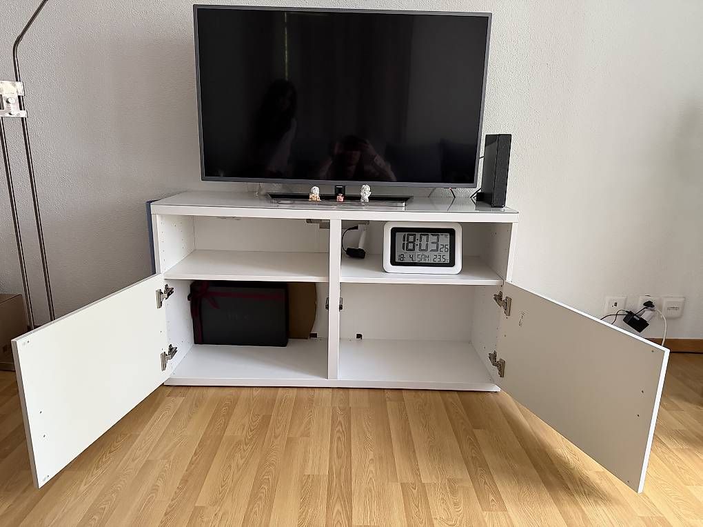 Mobili TV: TV Möbel – Usato da Oberägeri venduto da banhba0 1