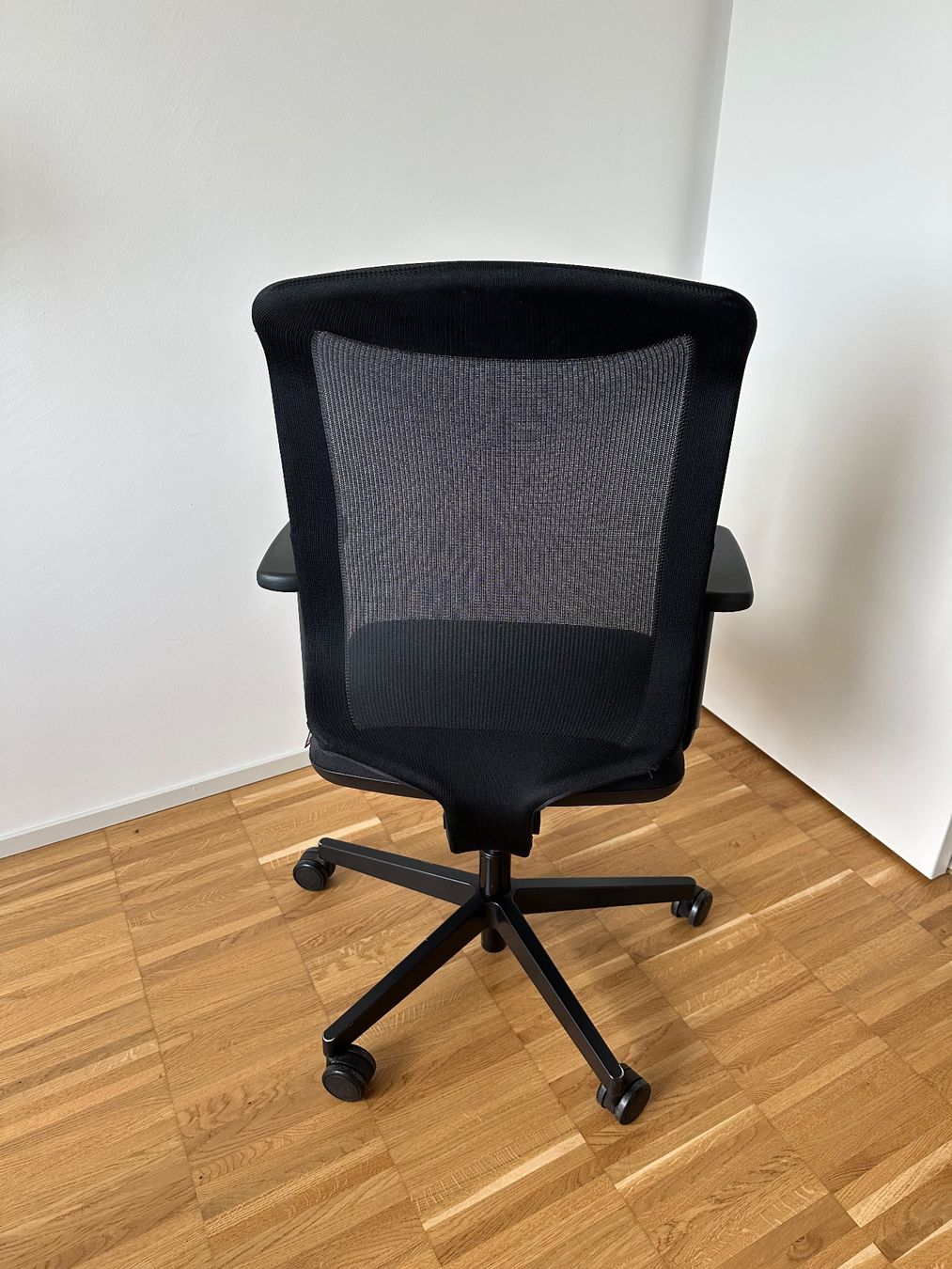 Giroflex Sedie: Giroflex Bürostuhl – Usato da St. Gallen venduto da slash08 1