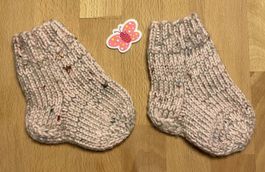 Babysocken 💞rosa mit bunten Punkten - ab ca. 3 Monate - NEU