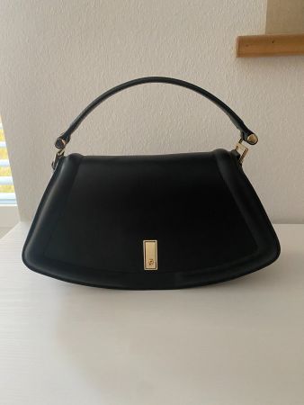 Original BOSS Ariell Umhängetasche aus genarbtem Leder