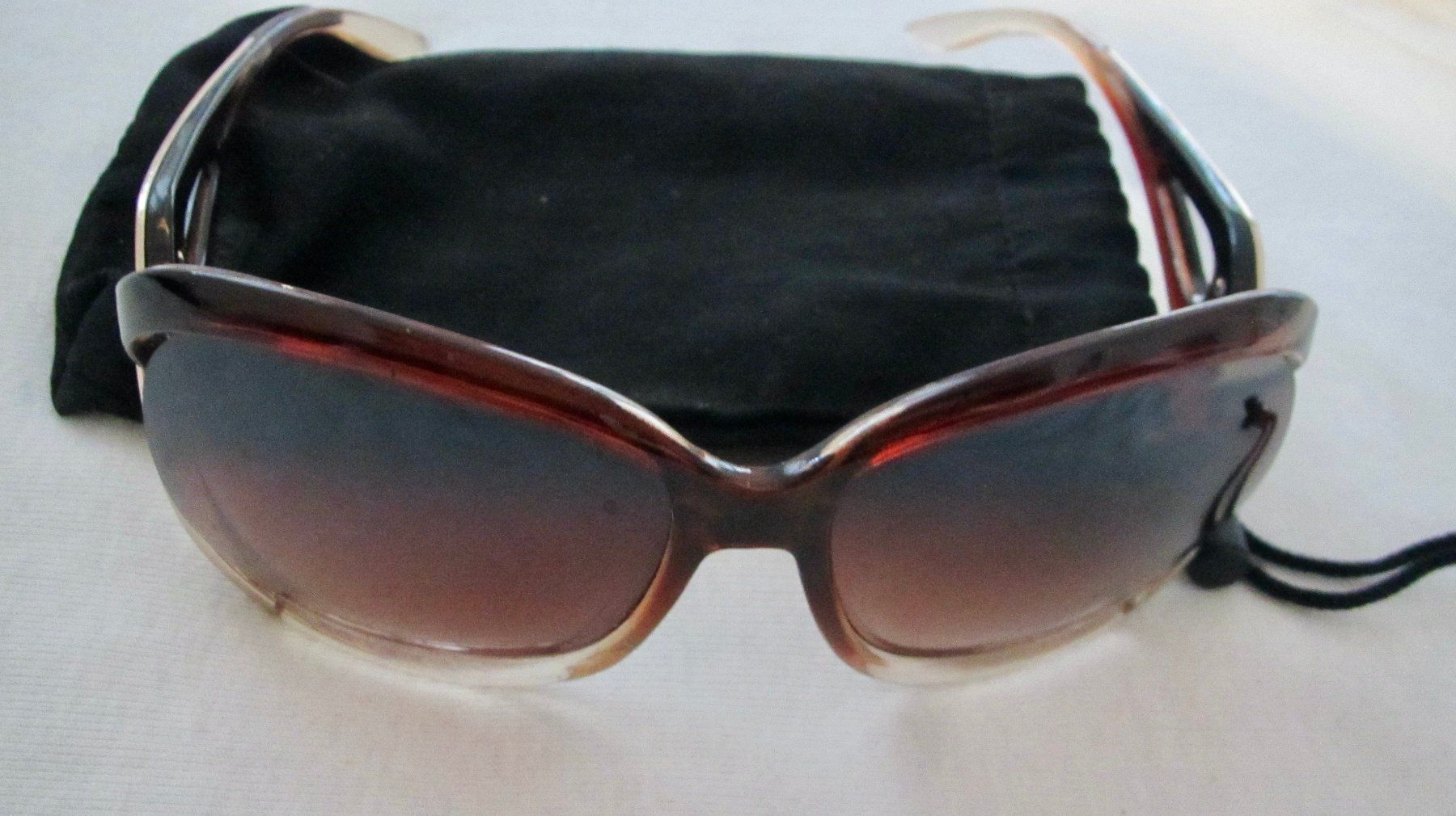Occhiali & Lenti: 2 PAIRES DE LUNETTES DE SOLEIL – Usato da Murten venduto da Selliot 5