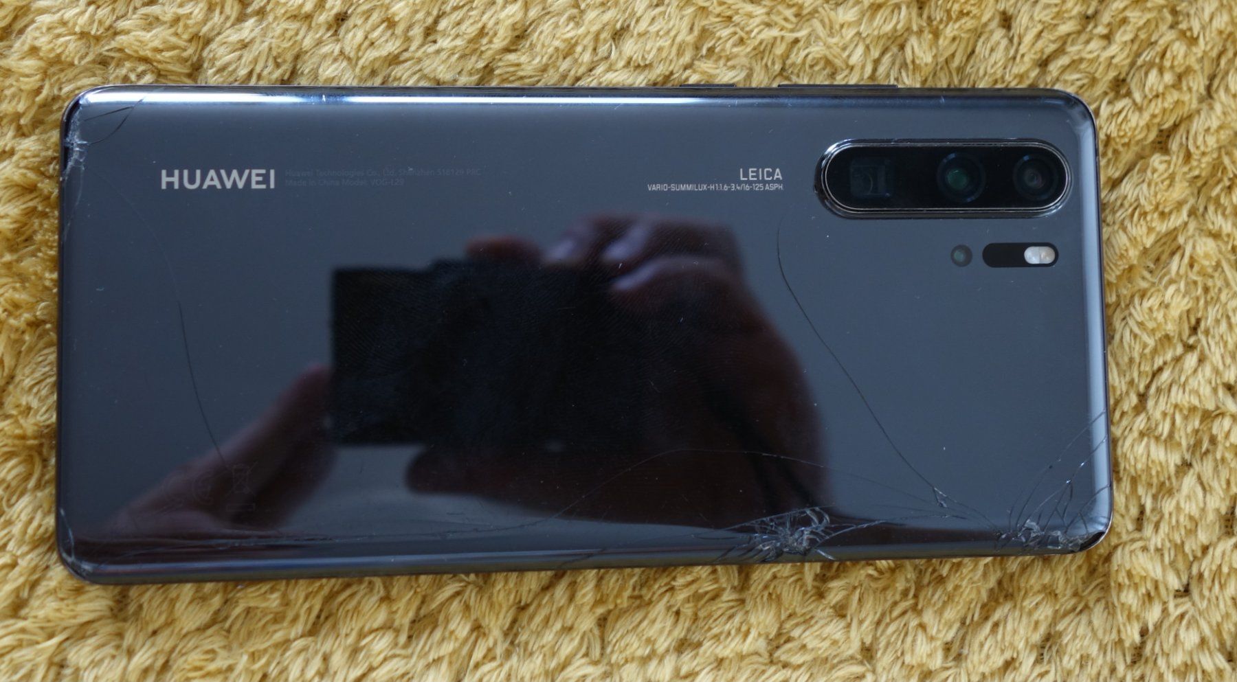 Huawei Handys / Smartphones: Huawei P30 Pro VOG-L29 128GB grau – Gebraucht aus Zürich von alitokmen 4