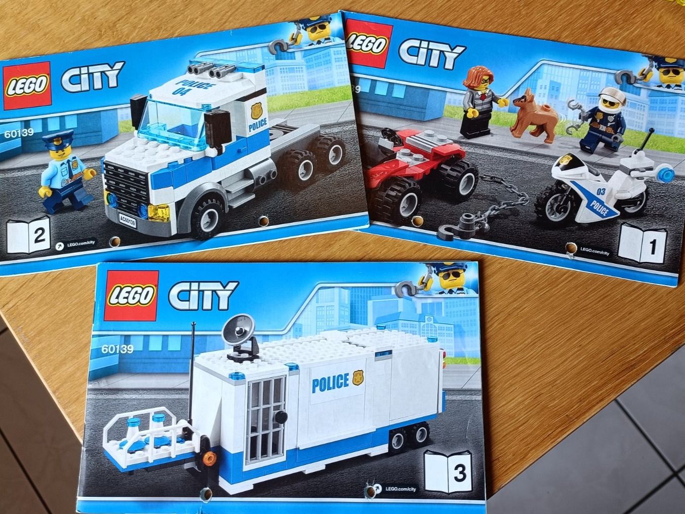 Lego Giocattoli: Lego City Mobile Einsatzzentrale – Usato da Hinwil venduto da Anlija 4