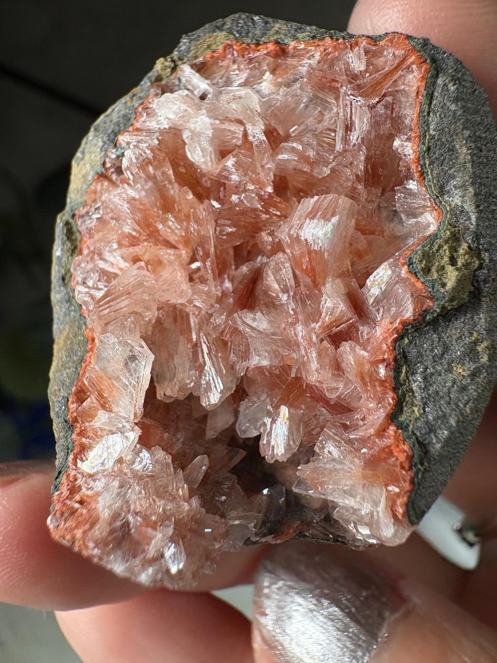 Pietre preziose: Pink Heulandit-Geode – Nuovo e nell'imballaggio originale da Neuheim venduto da m.hald 1