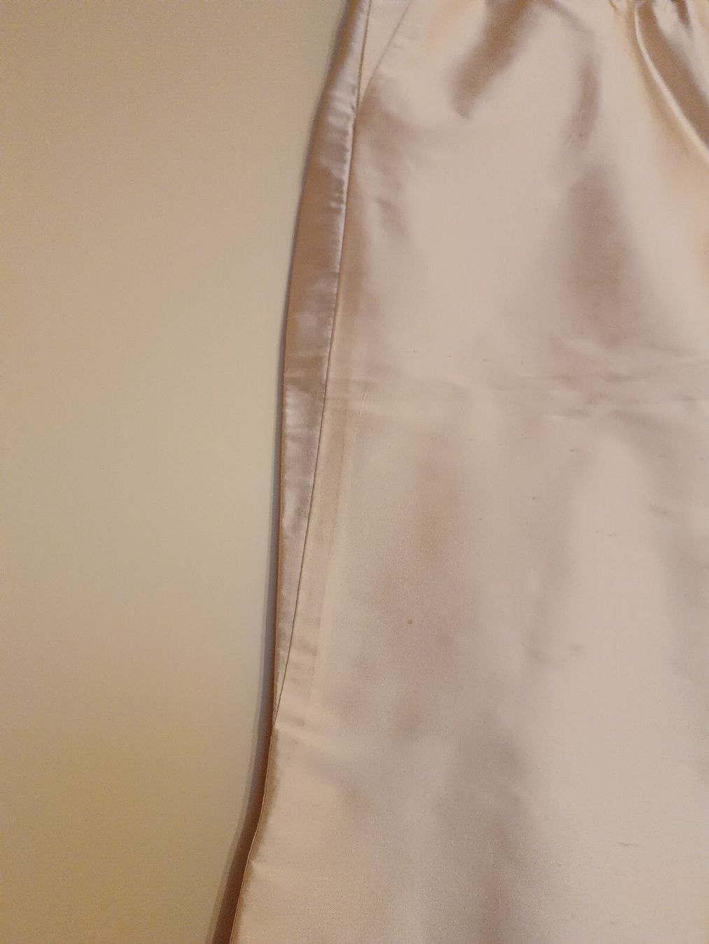 Pantaloni: Seidenhose Capri Damen Beige – Nuovo (secondo la descrizione) da Horn venduto da sonjamenzi 1