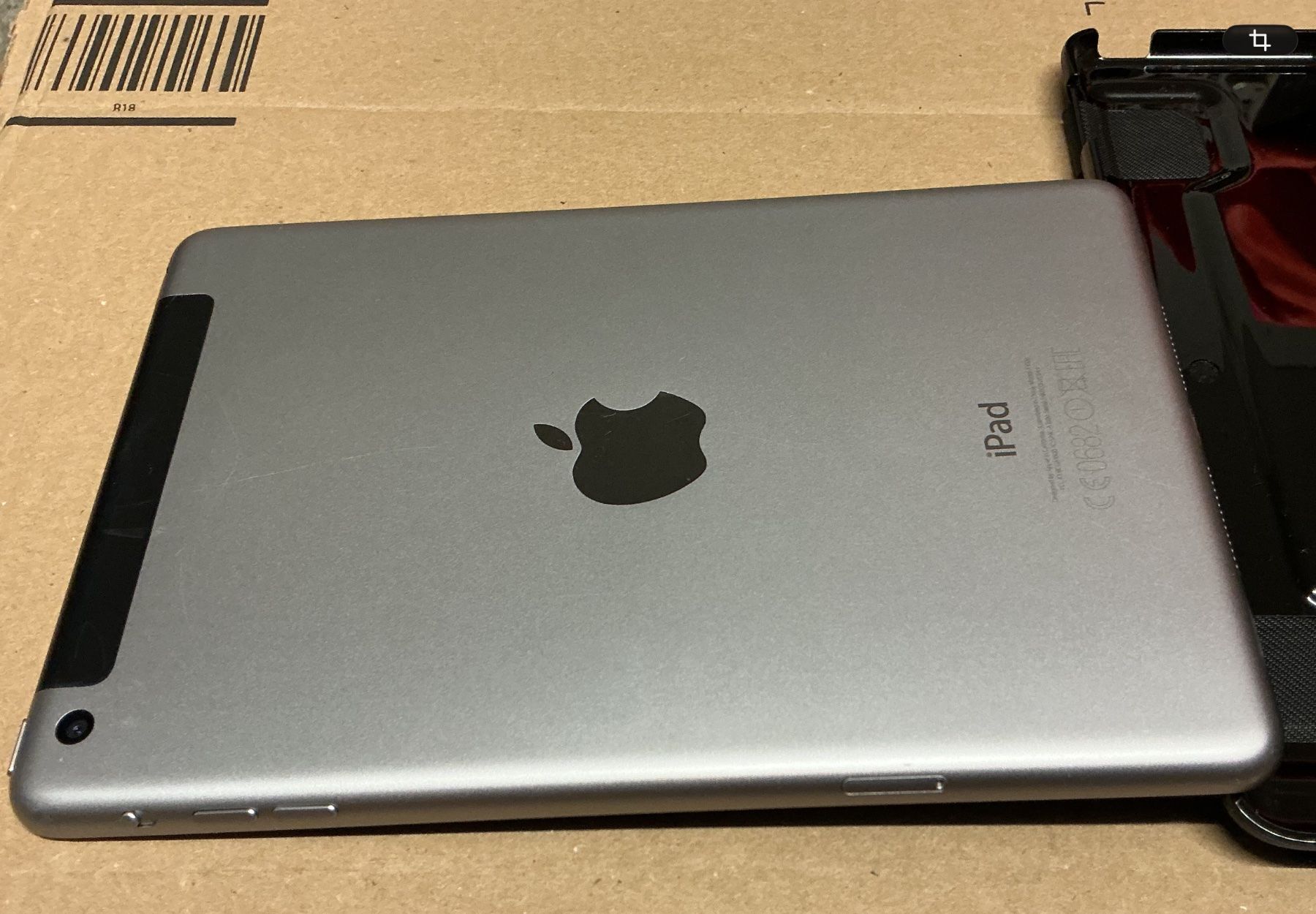 Apple Tablet PC: Apple-iPad-Mini3-64GB-mit Cellular sim SLOT – Gebraucht aus Au SG von HBswiss 3