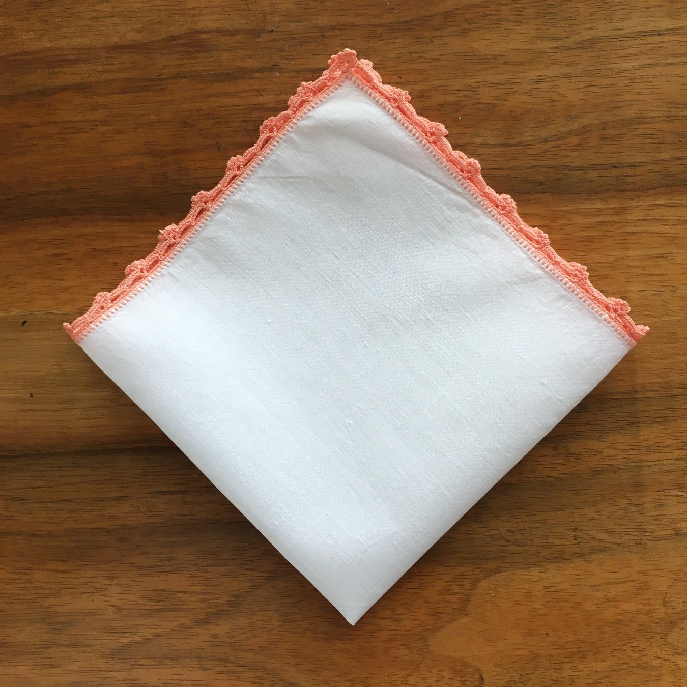Altro in  Abbigliamento & Accessori: Taschentuch mit Häkel - Spitzen  Spitzentaschentuch – Usato da Subingen venduto da Etageren 2