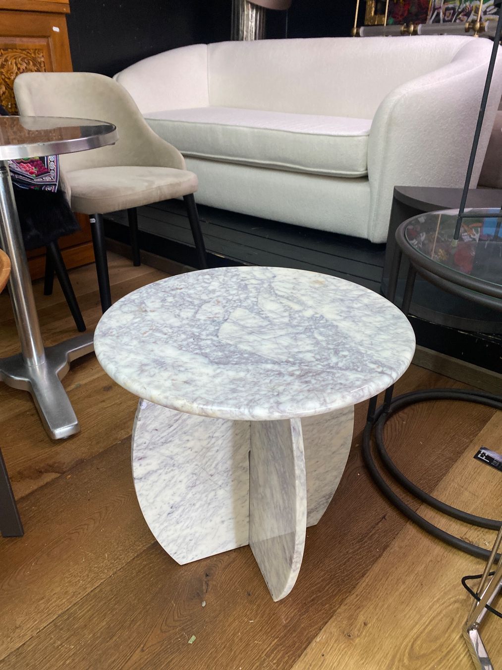 Comodini: Marmor Beistelltisch, edel und zeitlos – Nuovo e nell'imballaggio originale da Zollikon venduto da First_Furniture