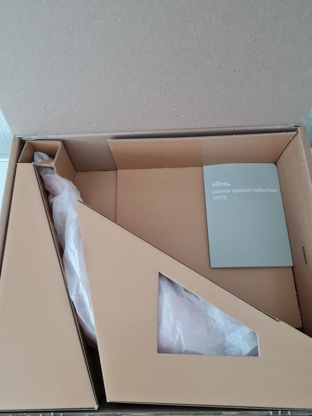 Vitra Statuette: VITRA Eames House Bird rosa – Nuovo e nell'imballaggio originale da Hirschthal venduto da edr567 2