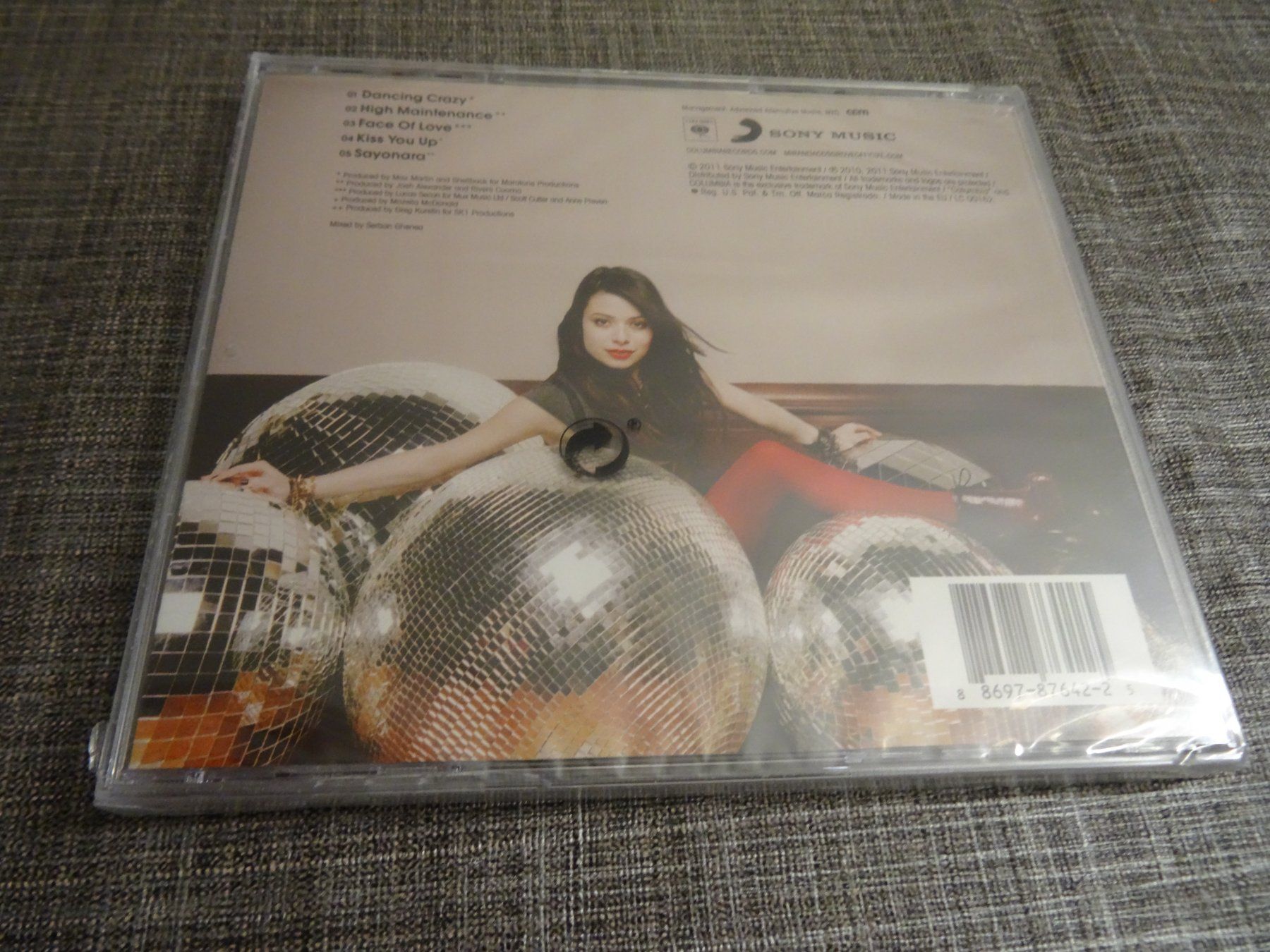 CD: Miranda Cosgrove - High Maintenance CD NEUWARE – Nuovo e nell'imballaggio originale da Olten venduto da Disc-Ausverkauf 1