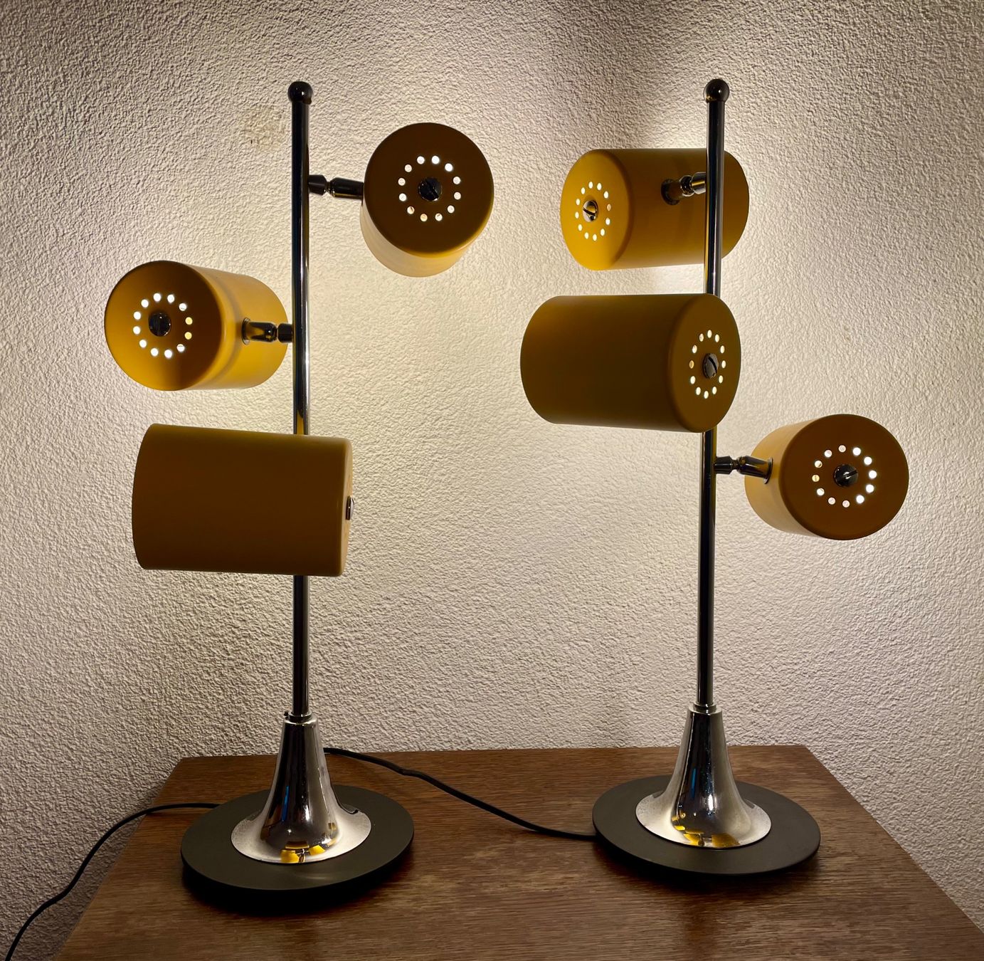 Lampen: Paire de lampes de table, Space Age, année 60/70 – Gebraucht aus Prez vers Siviriez von Mistinguette 4