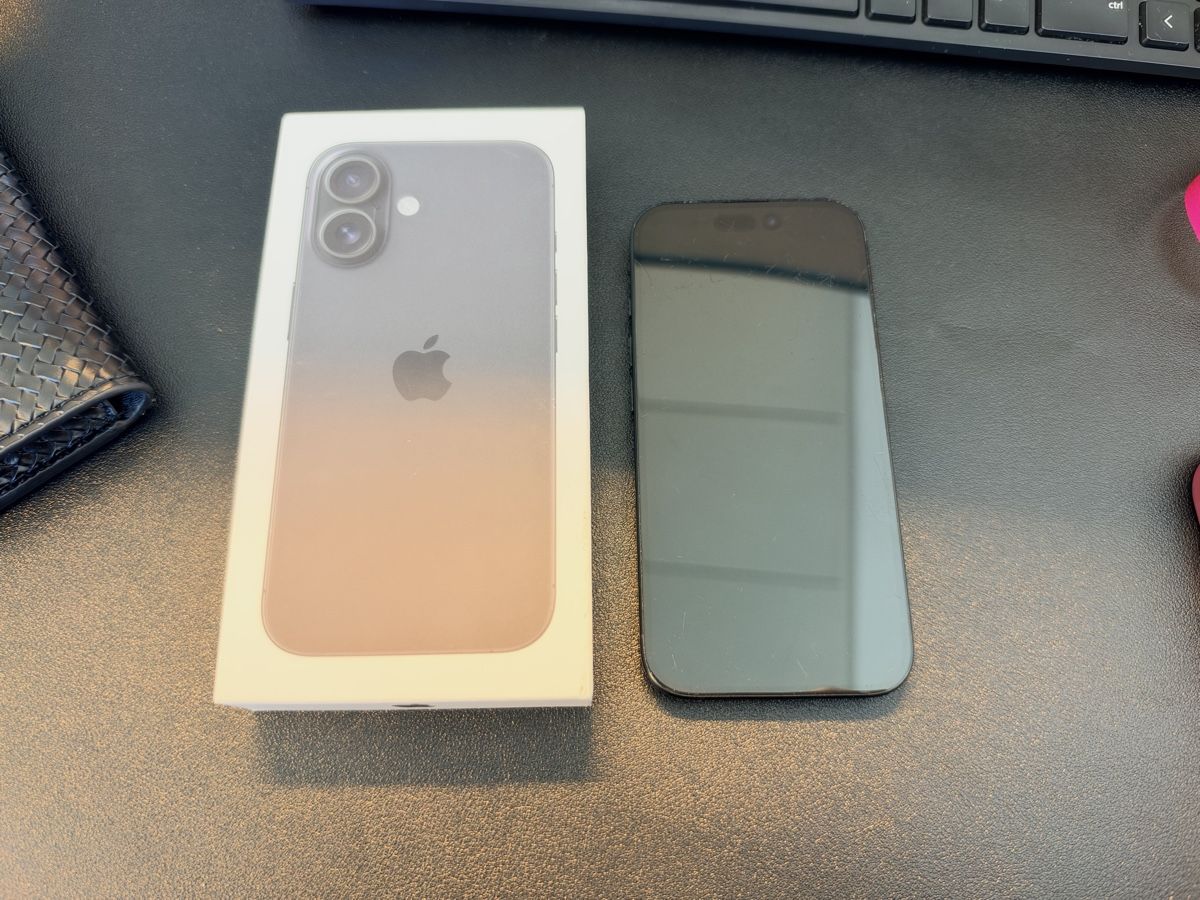 Apple Telefoni cellulari / Smartphones: iPhone 16 – Usato da Zürich venduto da arf_956n 1