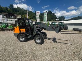 Hoflader Giant V5003 HD