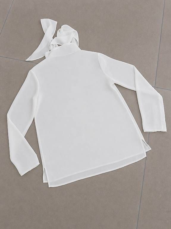 Camicette: Bluse mit Schleife Gr. S MANGO – Usato da Merlischachen venduto da GlamGarb 3