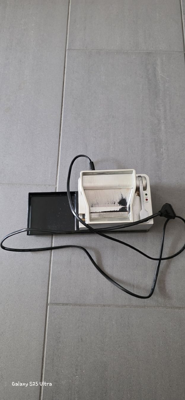Tabacchi: Zigarettenmaschine elektrisch mit Zubehör – Usato da Hildisrieden venduto da Ladygirl97 3