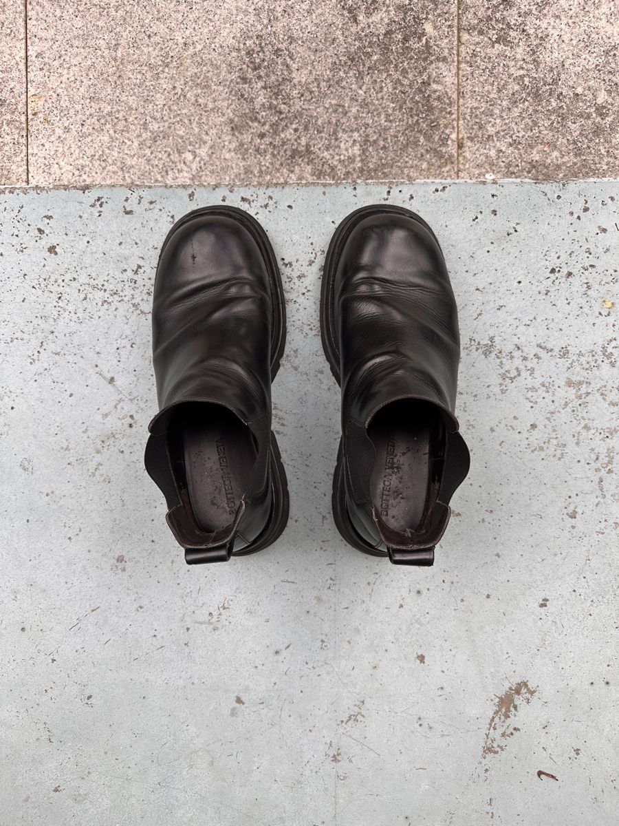 Scarpe da uomo: Bottega Veneta Lug boots – Usato da Dättwil AG venduto da seung.kuk