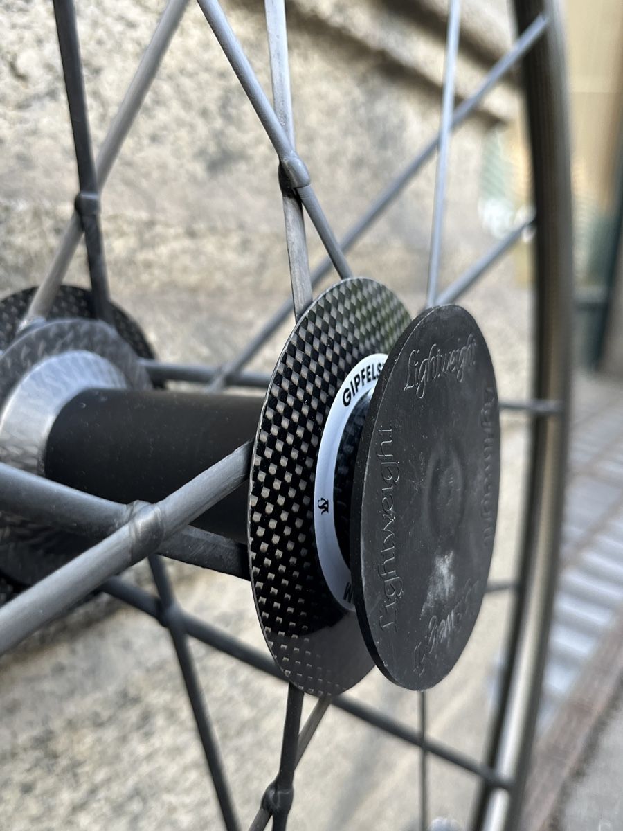 Pièces détachées: Lightweight Gipfelsturm Vorderrad – D'occasion à Oberengstringen par super-soft-focus 4