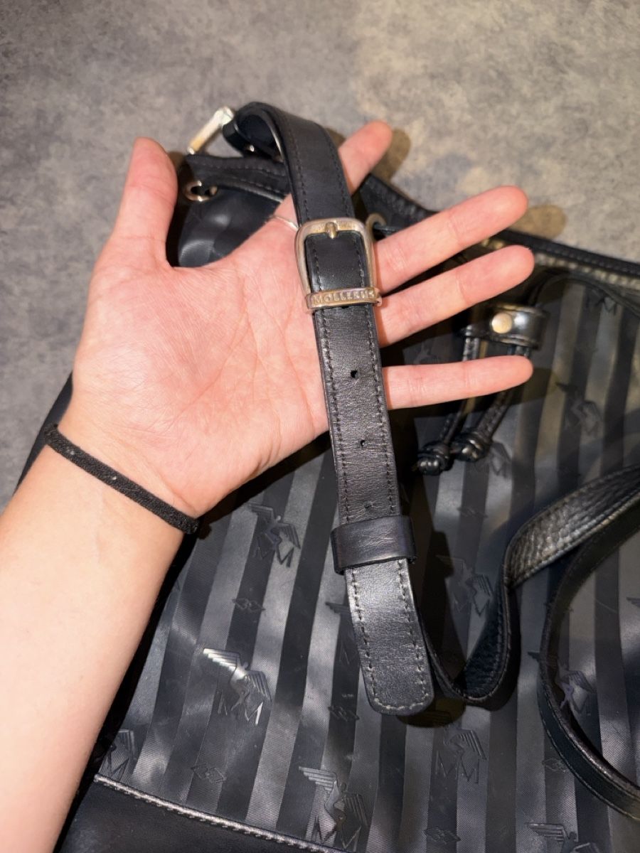 Maison Mollerus Sacs femmes: Mollerus Beuteltasche Niesen – D'occasion à Uerikon par _Angi. 4