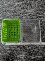 Zwei (2+1) Kühlschrank-Böxli aus Plastik