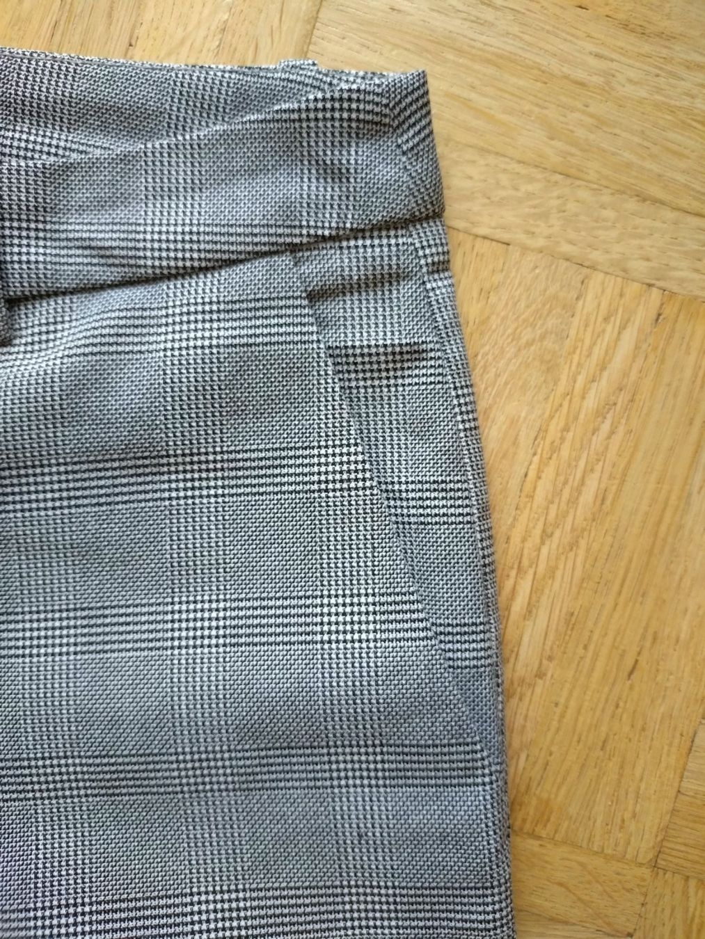 H&M Pantaloni: Pantalon H&M taille 40 – Usato da Genève venduto da mar_2kgm 2