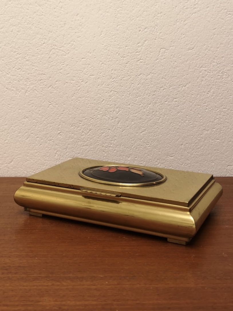Barattoli: Messing Emaille Schatulle vintage Schmuckbox Kästchen 50er – Usato da Zürich venduto da Vintagewiesel 2
