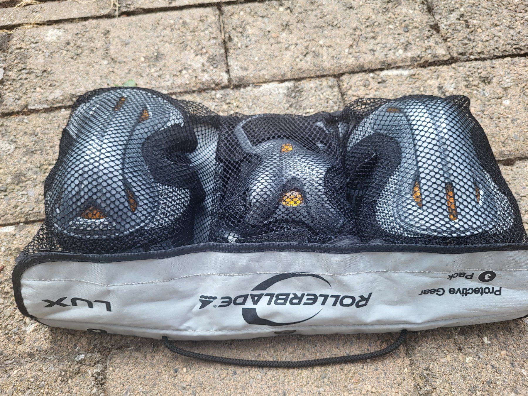 Schutz & Schoner: Schutzausrüstung Rollerblade Set Grösse S – Gebraucht aus Wettingen von Balto_2 1