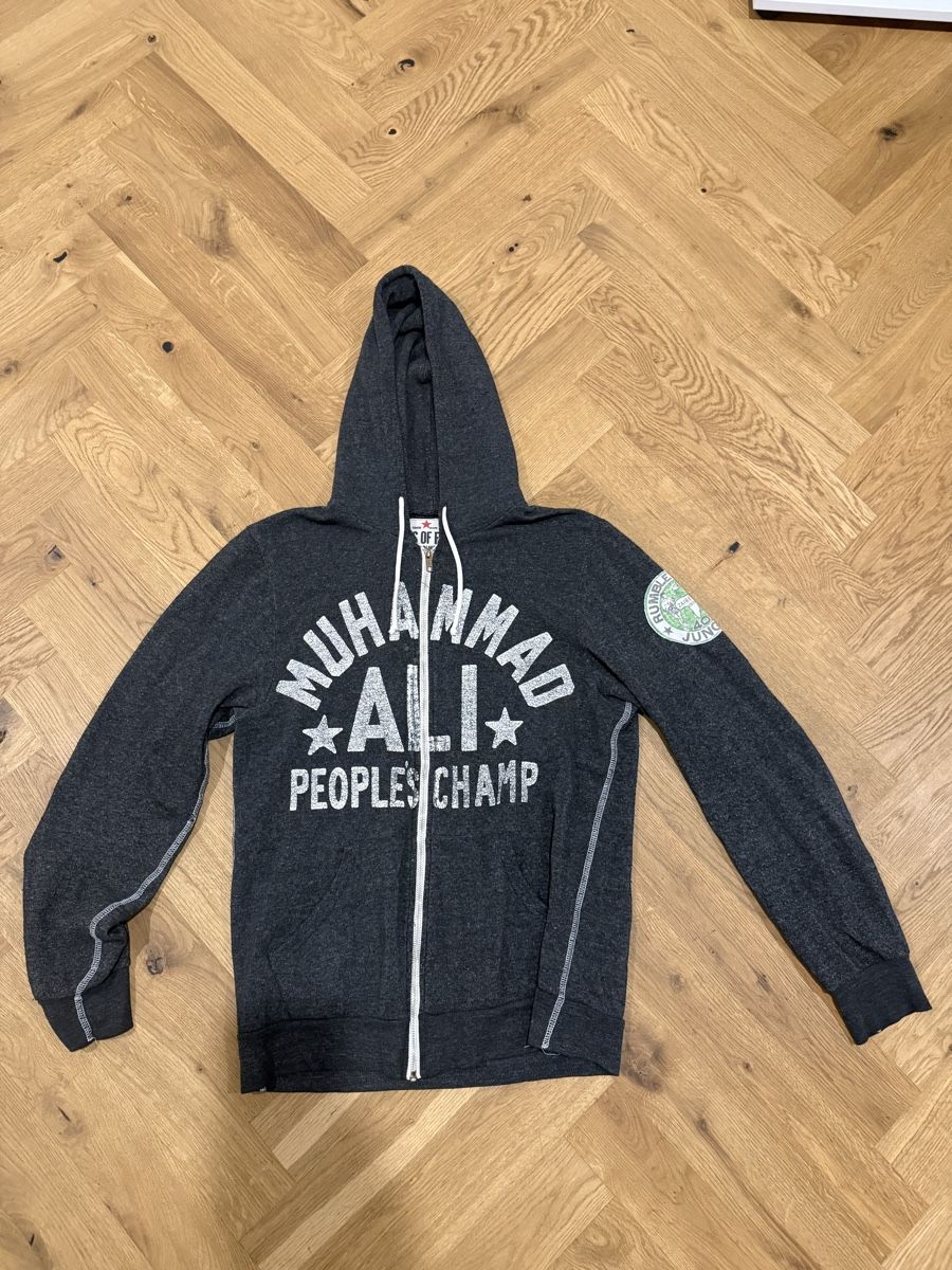 Pullover & Sweatshirts: Muhammad Ali Hoodie – Gebraucht aus Bern von Alfadas
