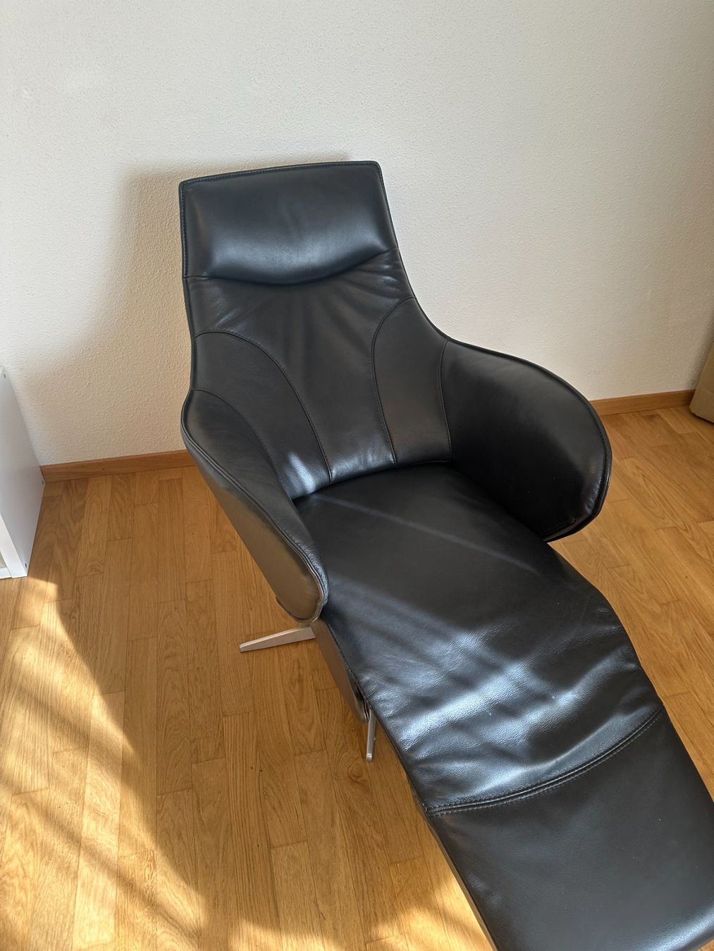 Sessel: Relaxsessel mit Herz-/Waagefunktion – Gebraucht aus Binningen von sem_z44 3