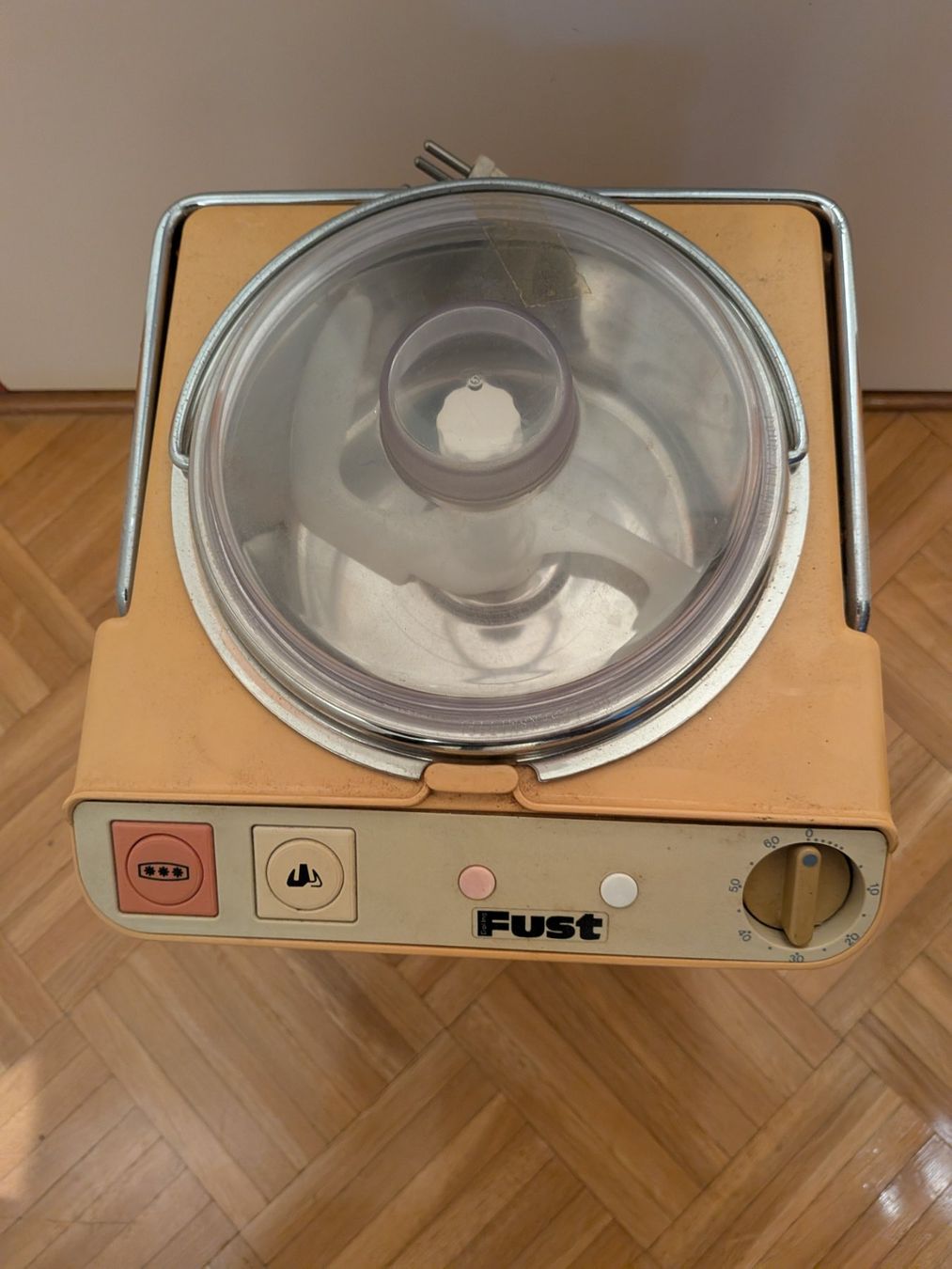 Appareils de cuisine: Gelatiera Compact Ariete – D'occasion à Plan-les-Ouates par vla_9sr9 1