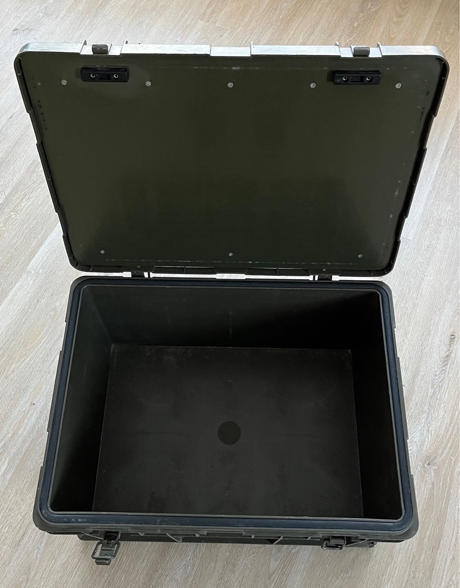 Transportkisten: Transportbox Schweizer Armee – Gebraucht aus Sulz AG von Zissi31324 1