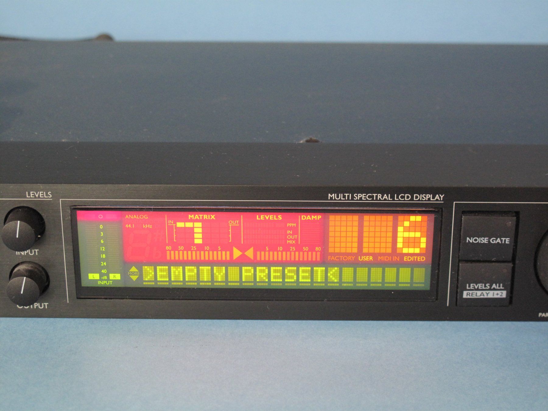 TC Electronic Equalizzatori: t.c. electronic G MAJOR Guitare Processor – Usato da Winterthur venduto da salzfass.19 1