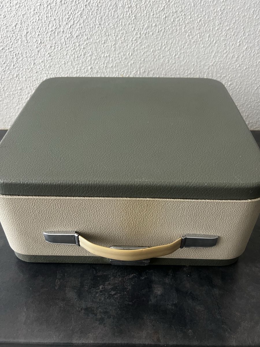 Schreibmaschinen: Olympia SM7 De Luxe – Gebraucht aus Gossau SG von dog_k97p 3