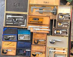 Diverse Messmittel (Mikrometer /Schieblehren)