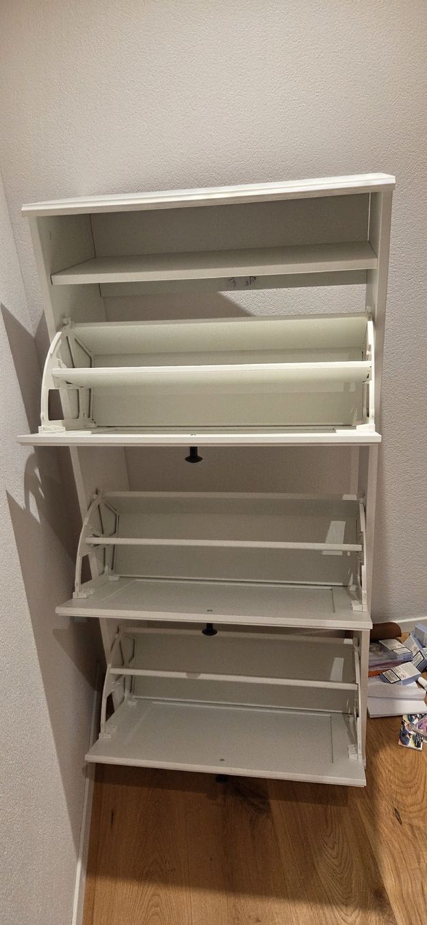 Armadi: schuhschrank 3 teilig Ikea – Usato da Arni BE venduto da Jolanda2000 1