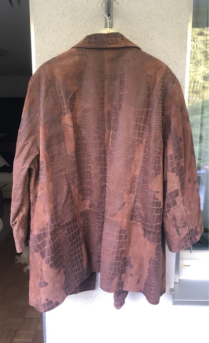 Giacche: Lederjacke Damen braun Kroko-Muster – Nuovo (secondo la descrizione) da St.Gallen venduto da nitka. 1