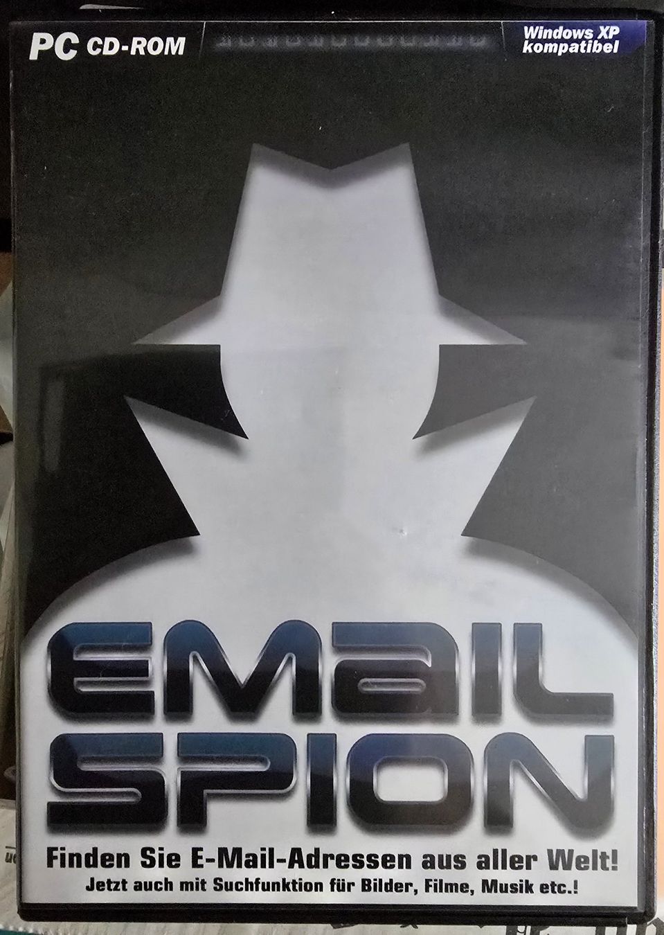 Tutti i DVDs: Email Spion PC CD-ROM Software - Finden Sie Adressen! – Usato da Winterthur venduto da Versus0