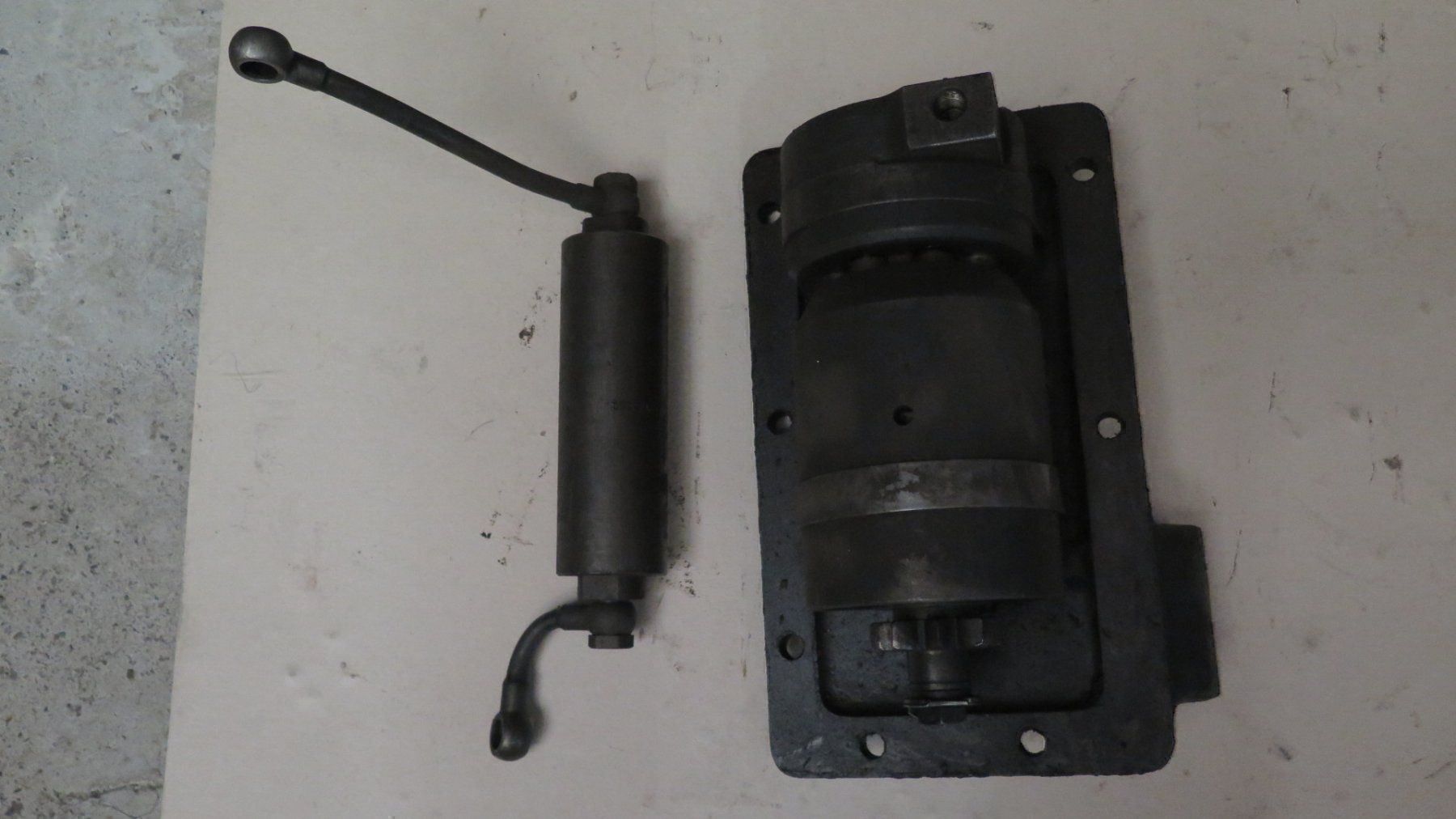 Bührer Trattori: Hydraulik-Pumpe zu Bührer Traktor – Usato da Eiken venduto da HSE44