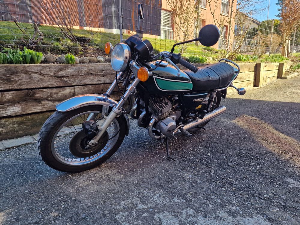 Kawasaki S1 250 / KH250 / 2 Takt Kaufen auf Ricardo