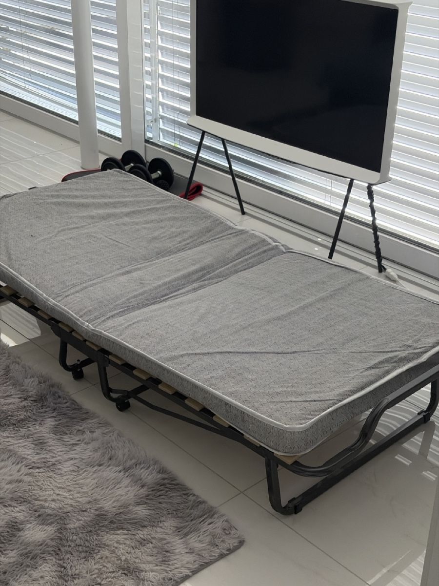 Ikea Letti: Klappbett Gastebett grau mit Lattenrost Rollen gebraucht – Usato da Zollikofen venduto da dst_6cp2 1