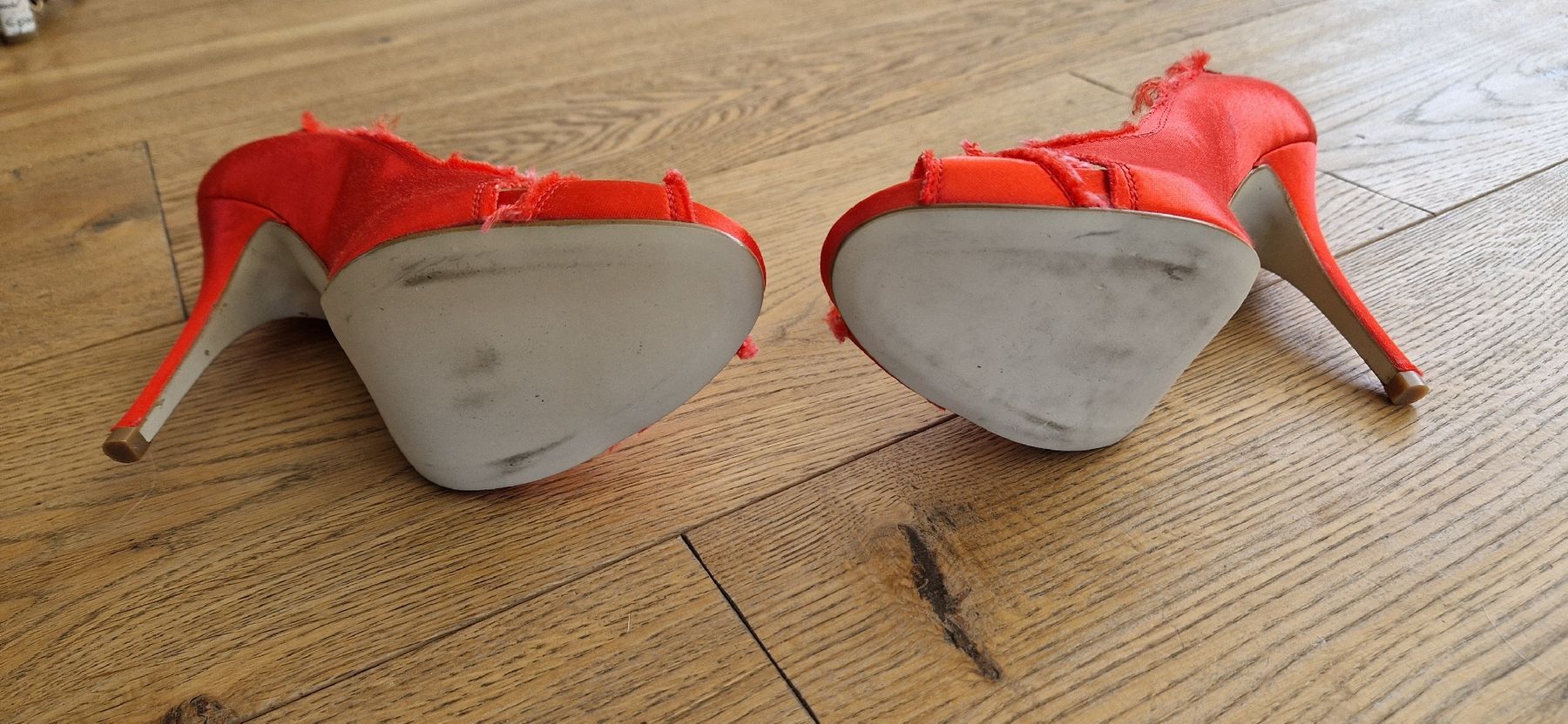 Chaussures femmes: Sandalen Gr. 37 – D'occasion à Rorschacherberg par pao_2ygj 6