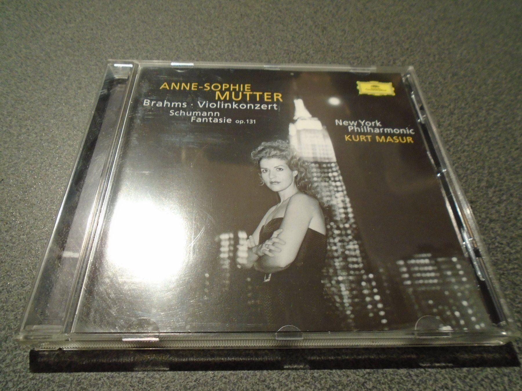CDs: CD Anne-Sophie Mutter, Brahms Violinkonzert – D'occasion à Zürich par abraxas1291