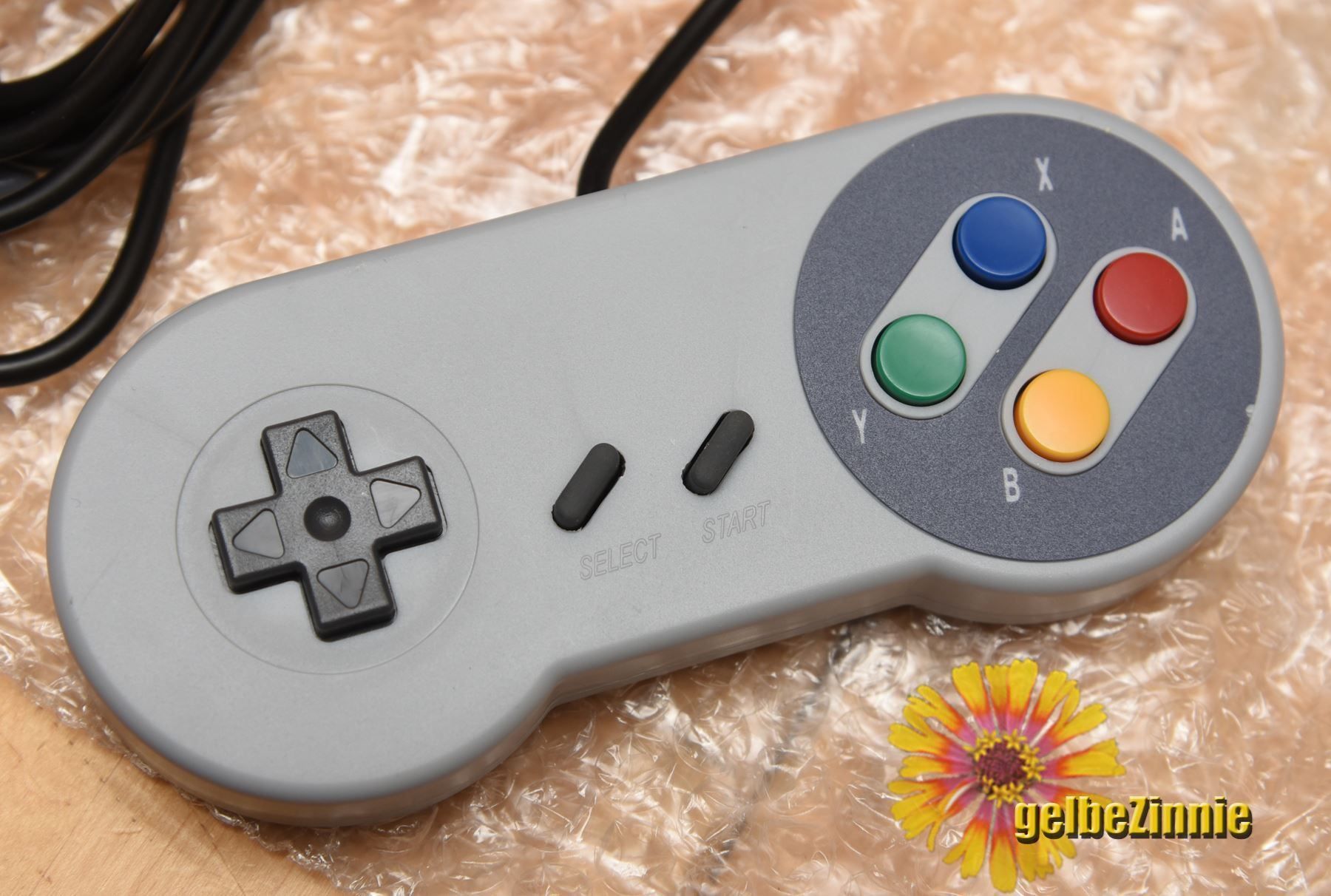 Controller: Super Nintendo Controller (NEU) – Nuovo (secondo la descrizione) da Frenkendorf venduto da gelbeZinnie 2