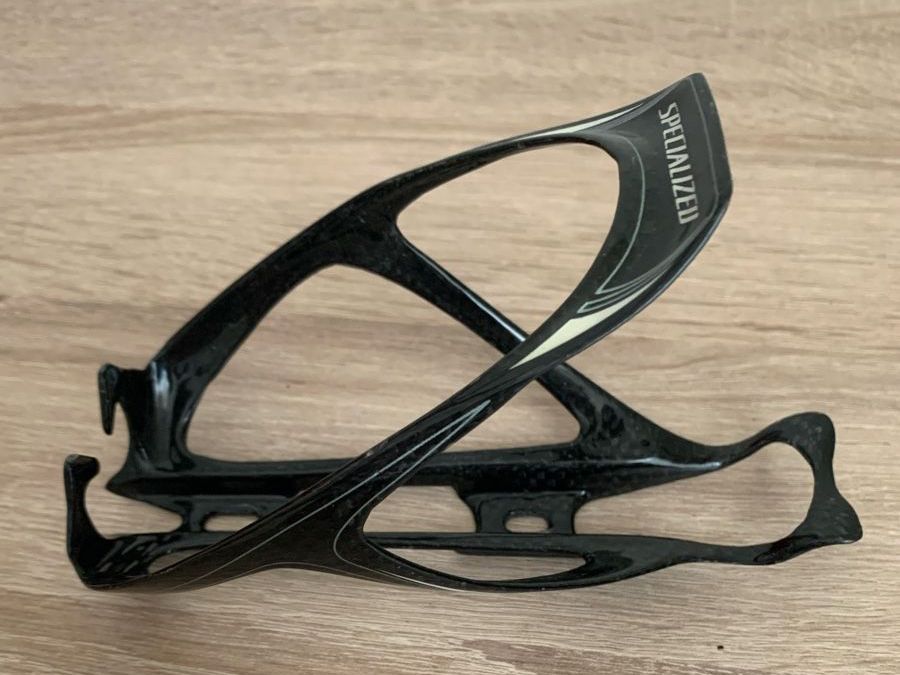 Specialized Pièces détachées: Specialized Carbon Flaschenhalter – D'occasion à Basel par Fahrenheitcycling 2