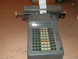 Additionsmaschine National