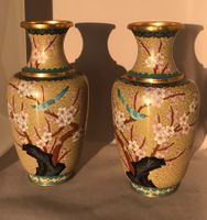 Magnifique Paire de vases anciennes cloisonné Chine