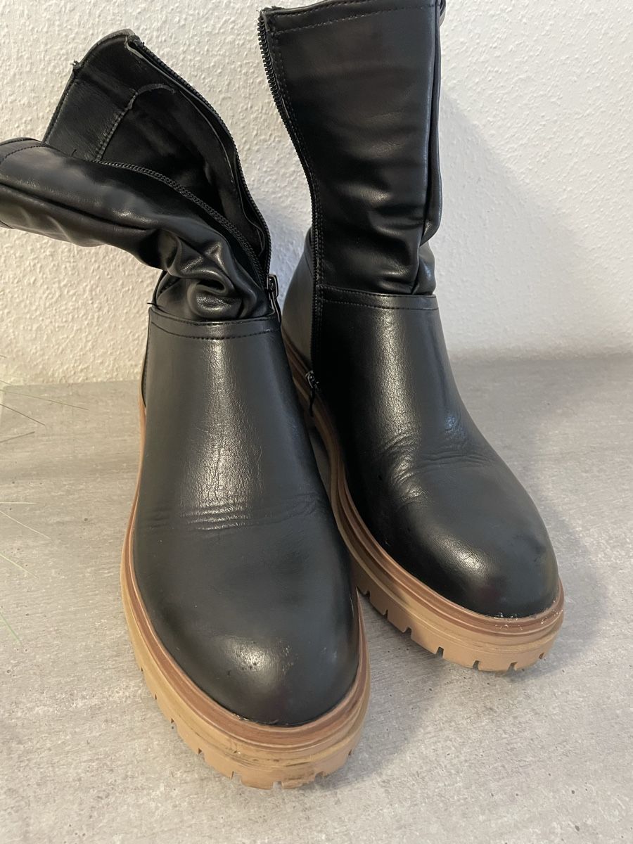 Scarpe da donna: Stiefeletten Grösse 41 – Usato da Bern venduto da calana80