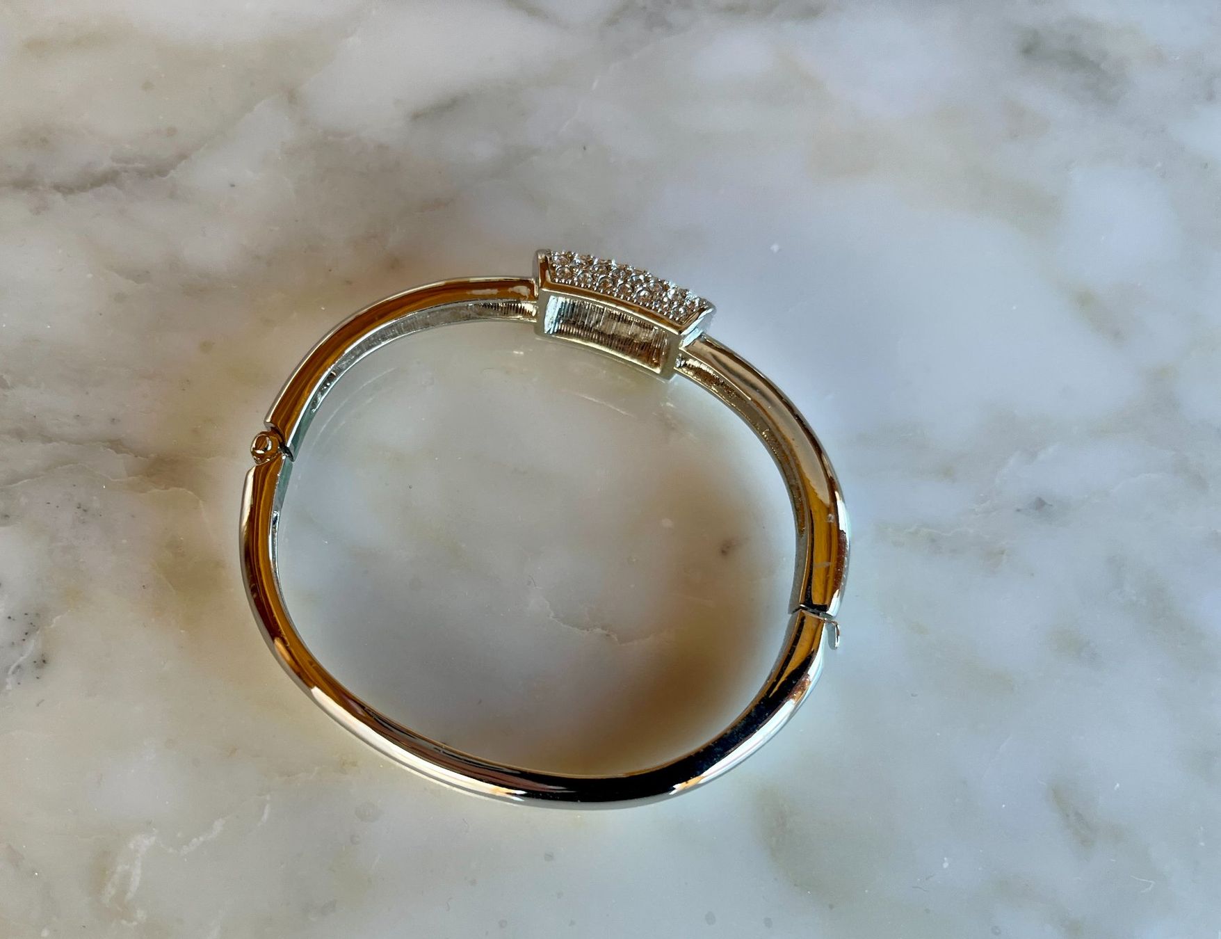 Armbänder & -reifen: Armspange, Strass – Gebraucht aus Bern von cubus01 1